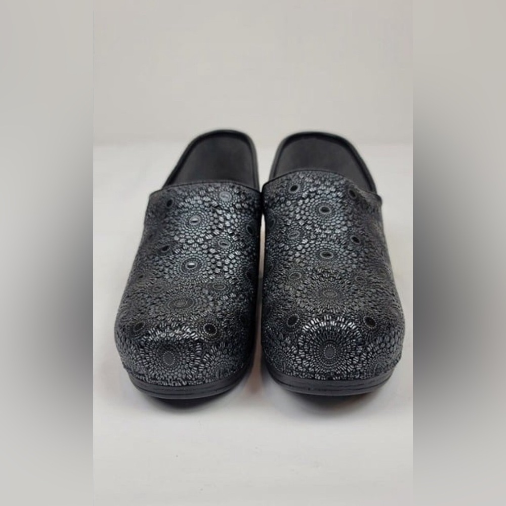 Dansko Black Etched, Silver Iridescent Floral Patterned Clogs Size EU 42/US 11
